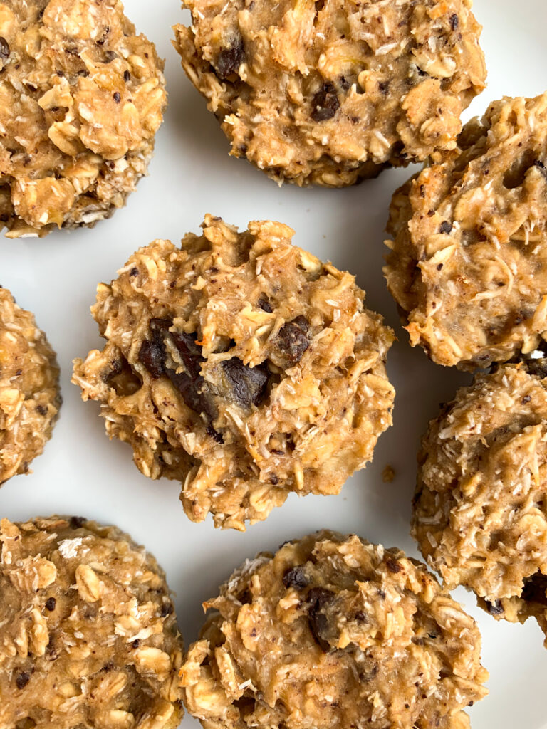 samoa baked oat cups