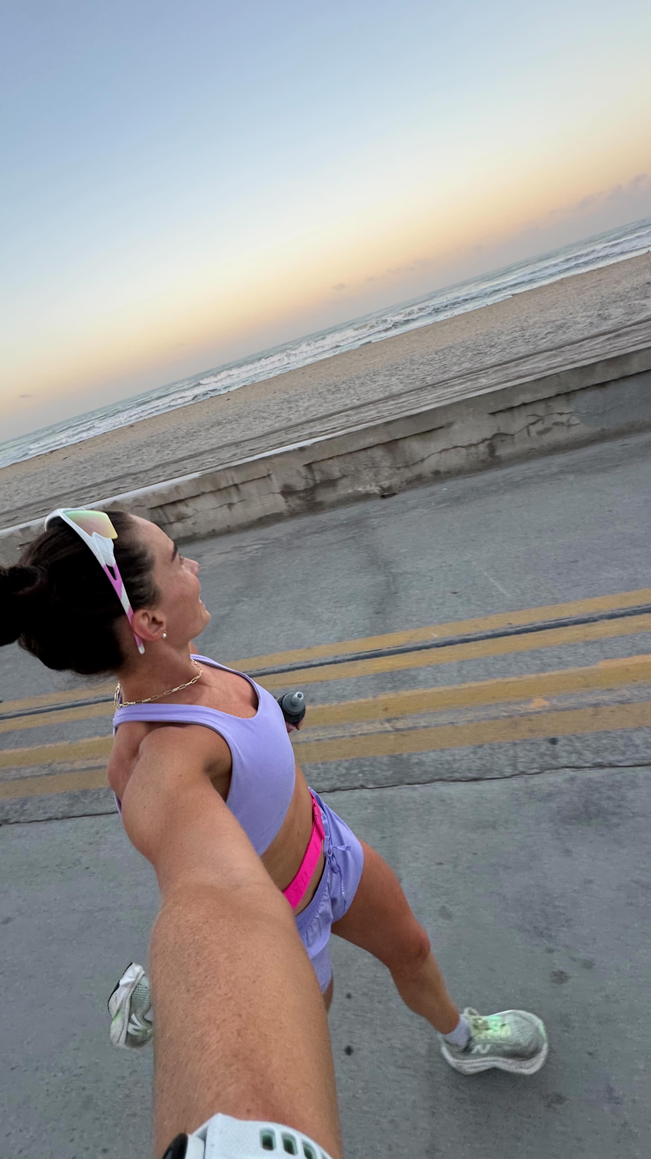 We are officially less than 1 month out from the @everywomansmarathon which feels absolutely crazy!! 

At this point in training, my mileage is going up on peak week and then tapering down so while the mileage is important, recovery is extremely important! 

1. Nutrition: keeping up with energy needs + more is so important so that you can replenish the body that is working so hard. One of my favorite post workout meals is a smoothie featuring @lehighvalleydairy milk because it is easy on the stomach but I get extra electrolytes and protein thanks to the milk! 

2. Hydration: I’m reallyyyyy good at hydration in the first half of the day and then somewhere in the middle of the day… it isn’t always the best so my biggest goal is to keep sipping throughout the afternoon, as well as adding electrolytes because I am a super salty sweater. And bonus - did you know a glass of milk is hydrating with electrolytes?? 

3. Easy movement throughout the day: the last thing you want is to get stiff not from the running itself, but sitting in an awkward position for hours on end. It’s nice to relax but simply getting up to bring water helps a ton! 

4. Nervous system resetting: finding ways to help your nervous system settle down, like a walk with a friend, sitting in the sun or in nature, reading a book, meditation, sauna, etc. Between running a lot, lifting, working, social events, etc. - it is super important to find ways in the day to get your body to rest, that doesn’t include sleep! 

5. Sleep: I’m an 8 hour girl through and through so my goal is always a minimum of 8 and if I can, I try to get 8.5 hours! 

#Ad #EveryWomansMarathon #LehighValleyDairy #PostRunFuel #marathontraining #marathontips #runningrecovery #runningtips #highprotein #LehighValleyMilk #lehighvalleyxEWM #TeamMilk